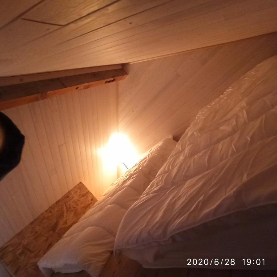 Une Tiny House A Decouvrir Au Coeur De La Cite ! Contrexeville Ngoại thất bức ảnh