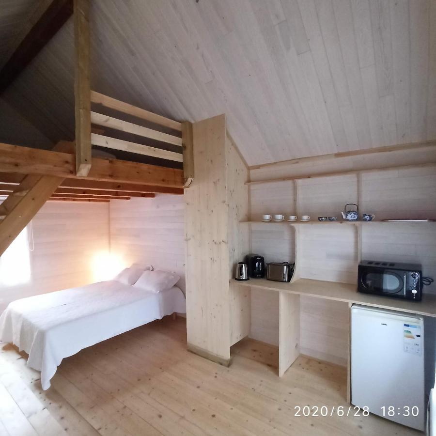 Une Tiny House A Decouvrir Au Coeur De La Cite ! Contrexeville Ngoại thất bức ảnh