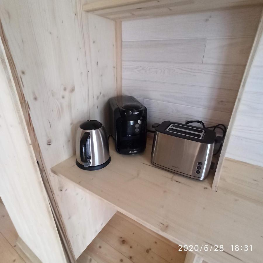 Une Tiny House A Decouvrir Au Coeur De La Cite ! Contrexeville Ngoại thất bức ảnh