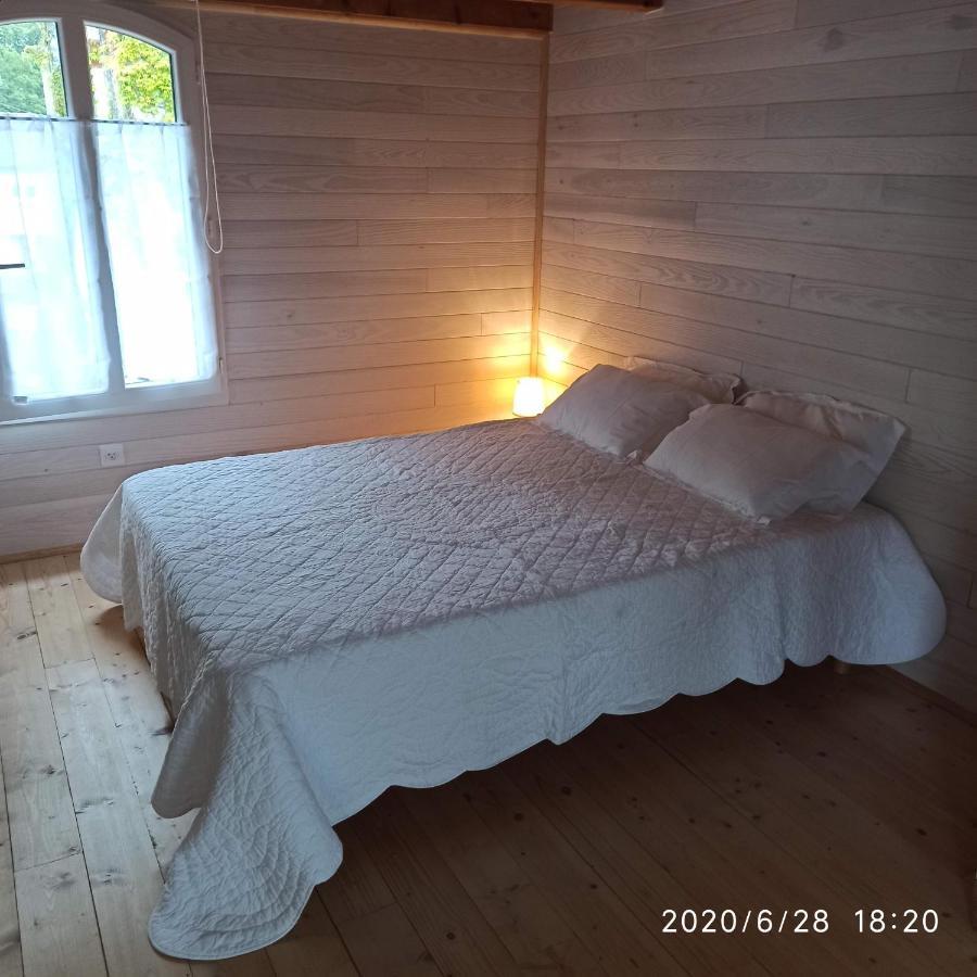 Une Tiny House A Decouvrir Au Coeur De La Cite ! Contrexeville Ngoại thất bức ảnh