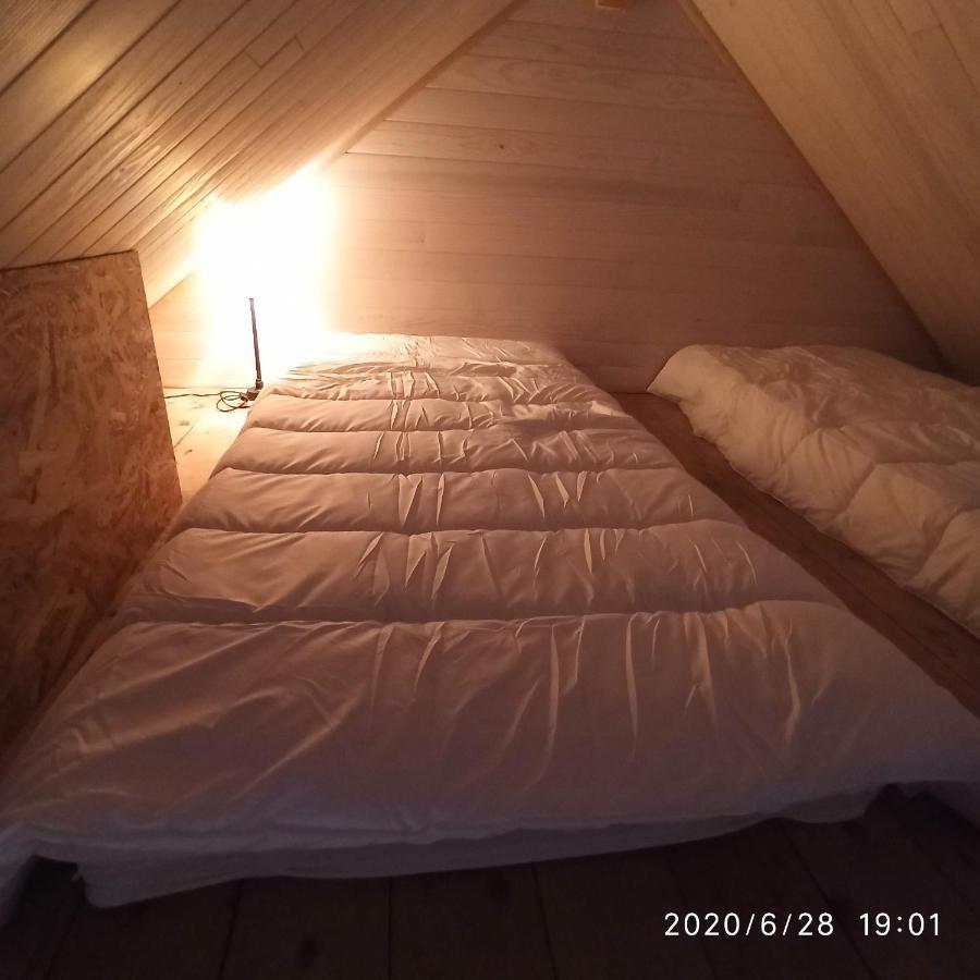Une Tiny House A Decouvrir Au Coeur De La Cite ! Contrexeville Ngoại thất bức ảnh